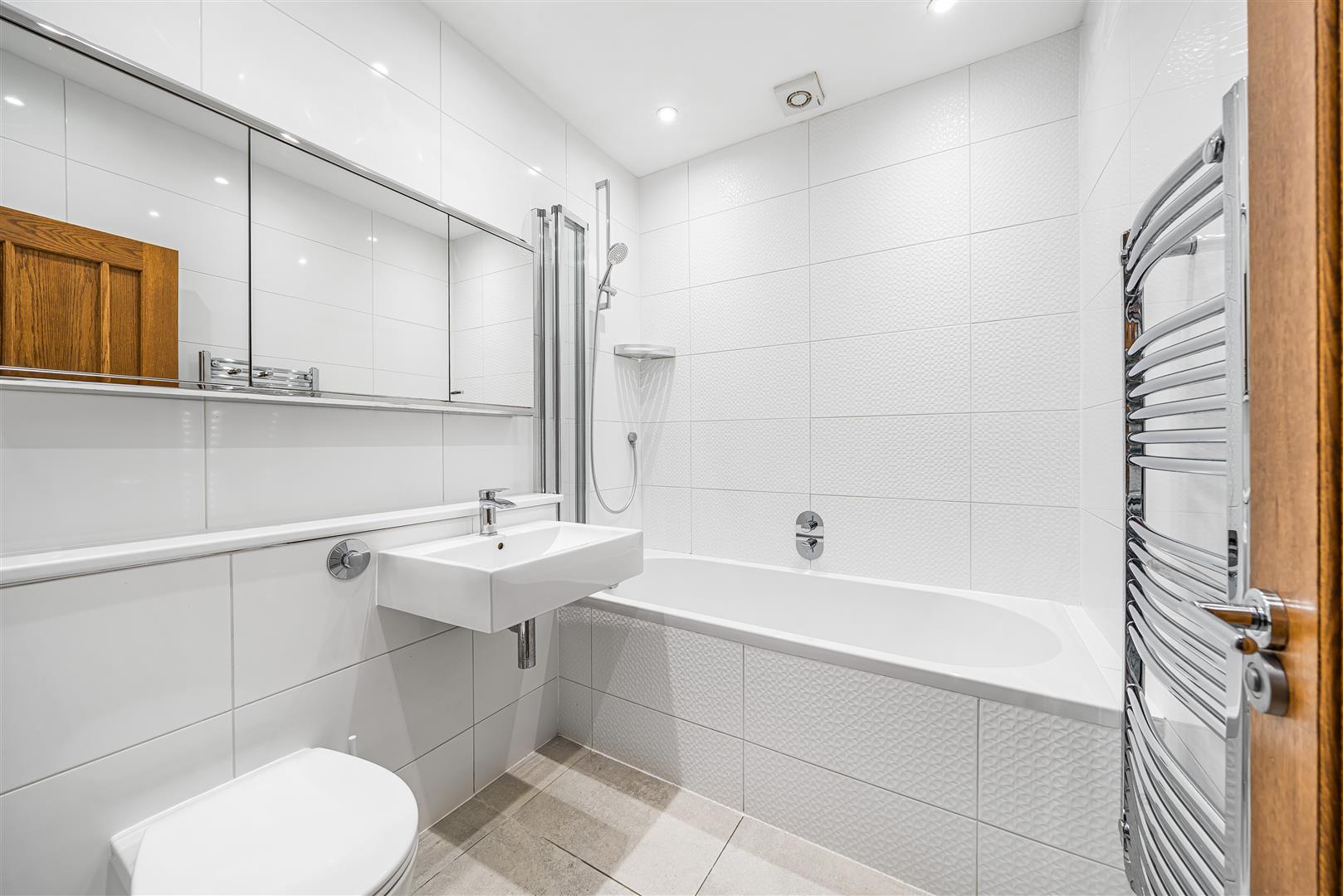 Maresfield Gardens Hampstead NW3 5SD