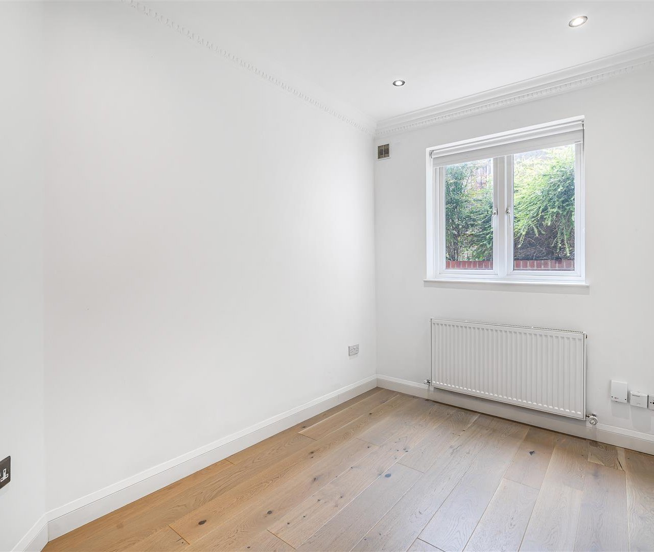 Maresfield Gardens Hampstead NW3 5SD