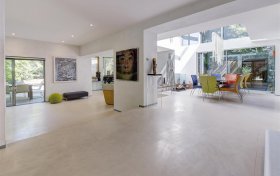 Spaniards End Hampstead NW3 7JG