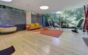 Spaniards End Hampstead NW3 7JG