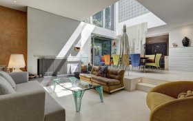 Spaniards End Hampstead NW3 7JG