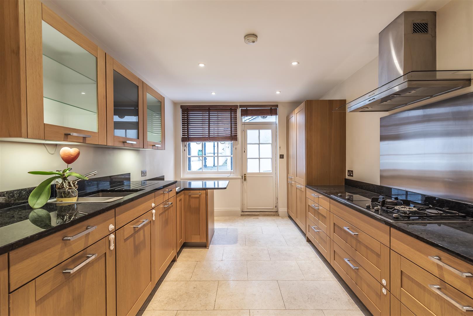 Frognal, Hampstead, NW3 6XX