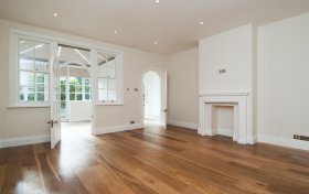 Frognal, Hampstead, NW3 6XX