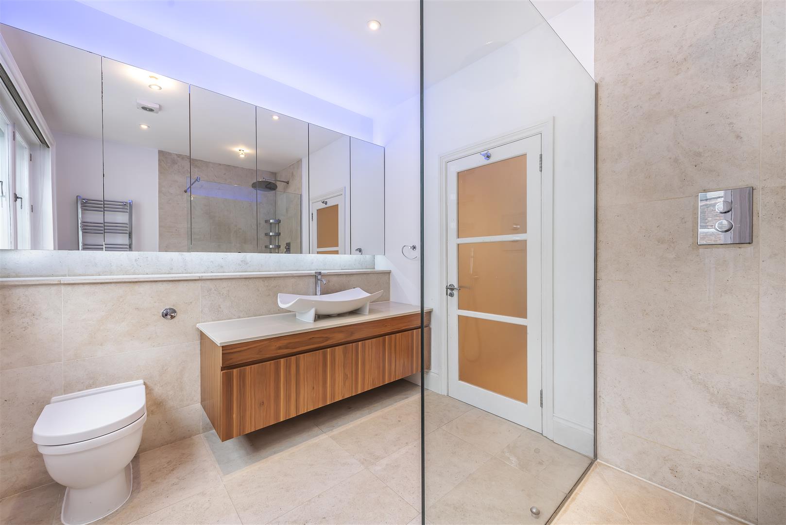 Frognal, Hampstead, NW3 6XX