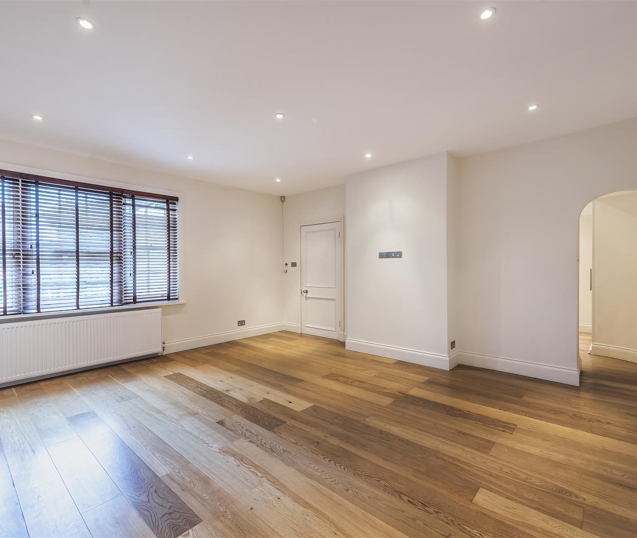 Frognal, Hampstead, NW3 6XX