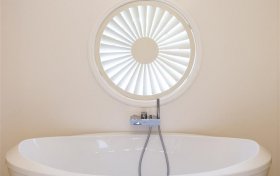 Frognal Hampstead NW3 6YA