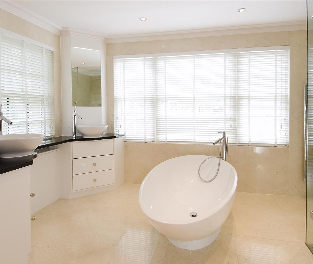 Frognal Hampstead NW3 6YA