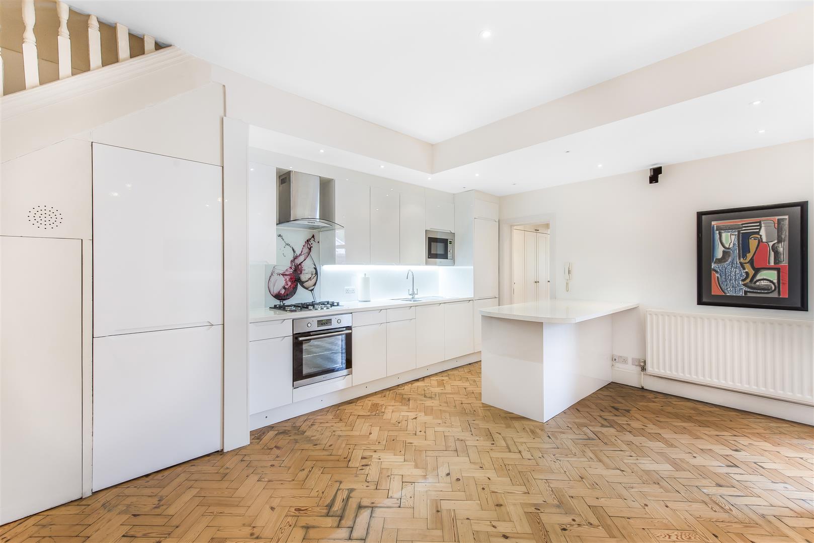 Hollycroft Avenue Hampstead NW3 7QL