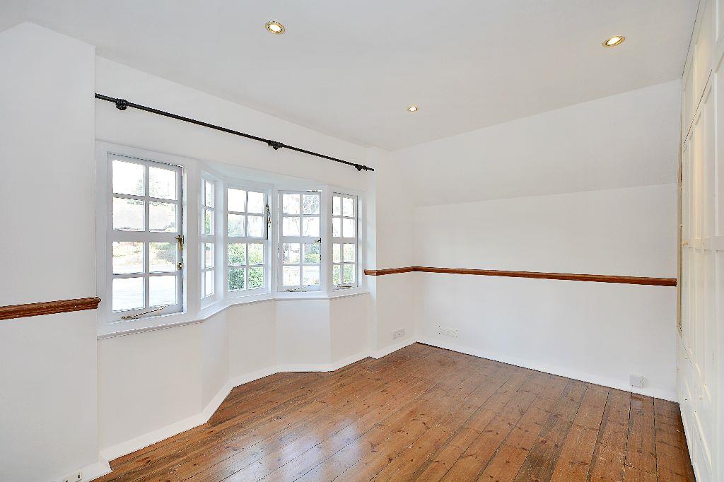 Hampstead Way Hampstead Garden Suburb NW11 7YA