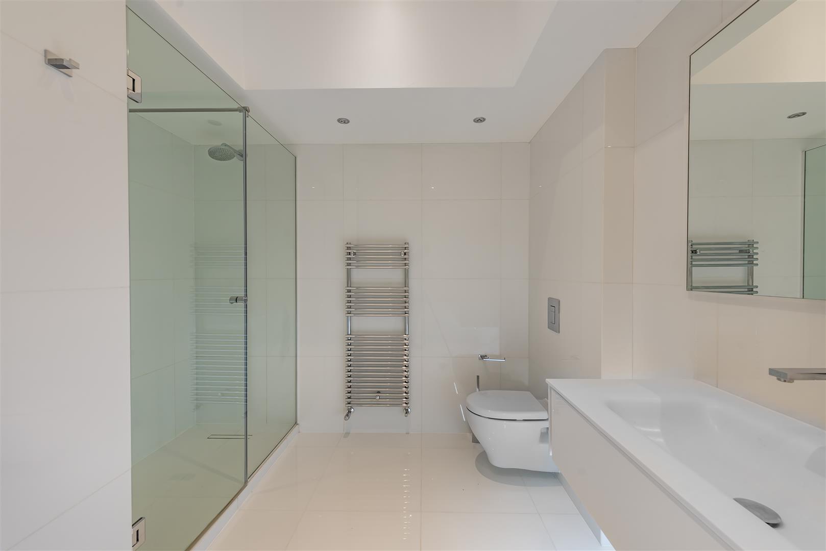 Netherhall Gardens Hampstead NW3 5RE