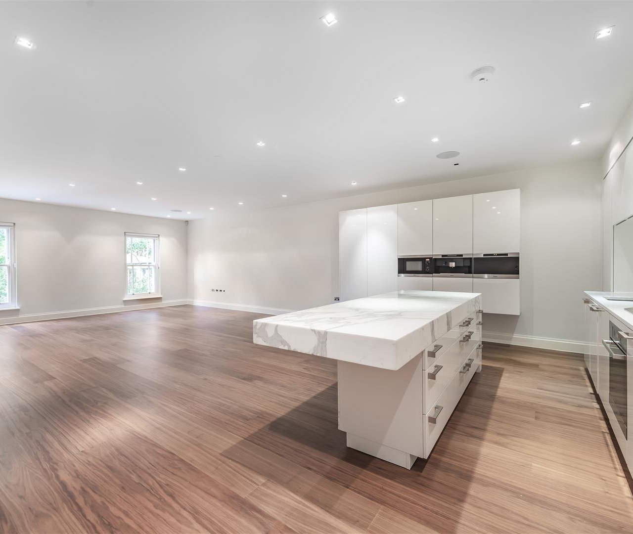 Netherhall Gardens Hampstead NW3 5RE