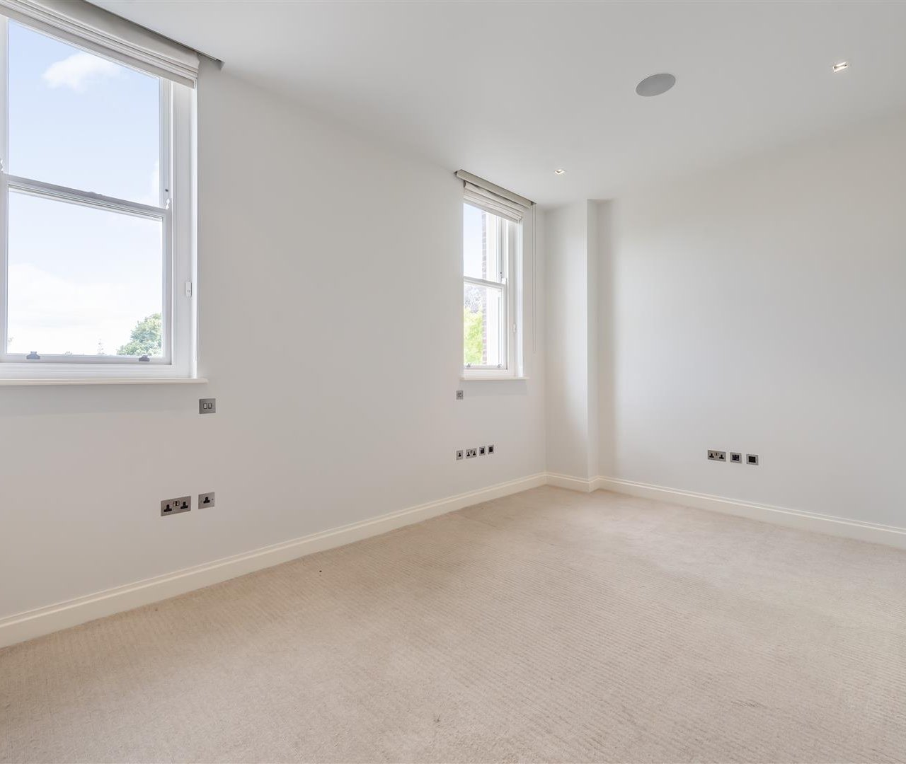 Netherhall Gardens Hampstead NW3 5RE