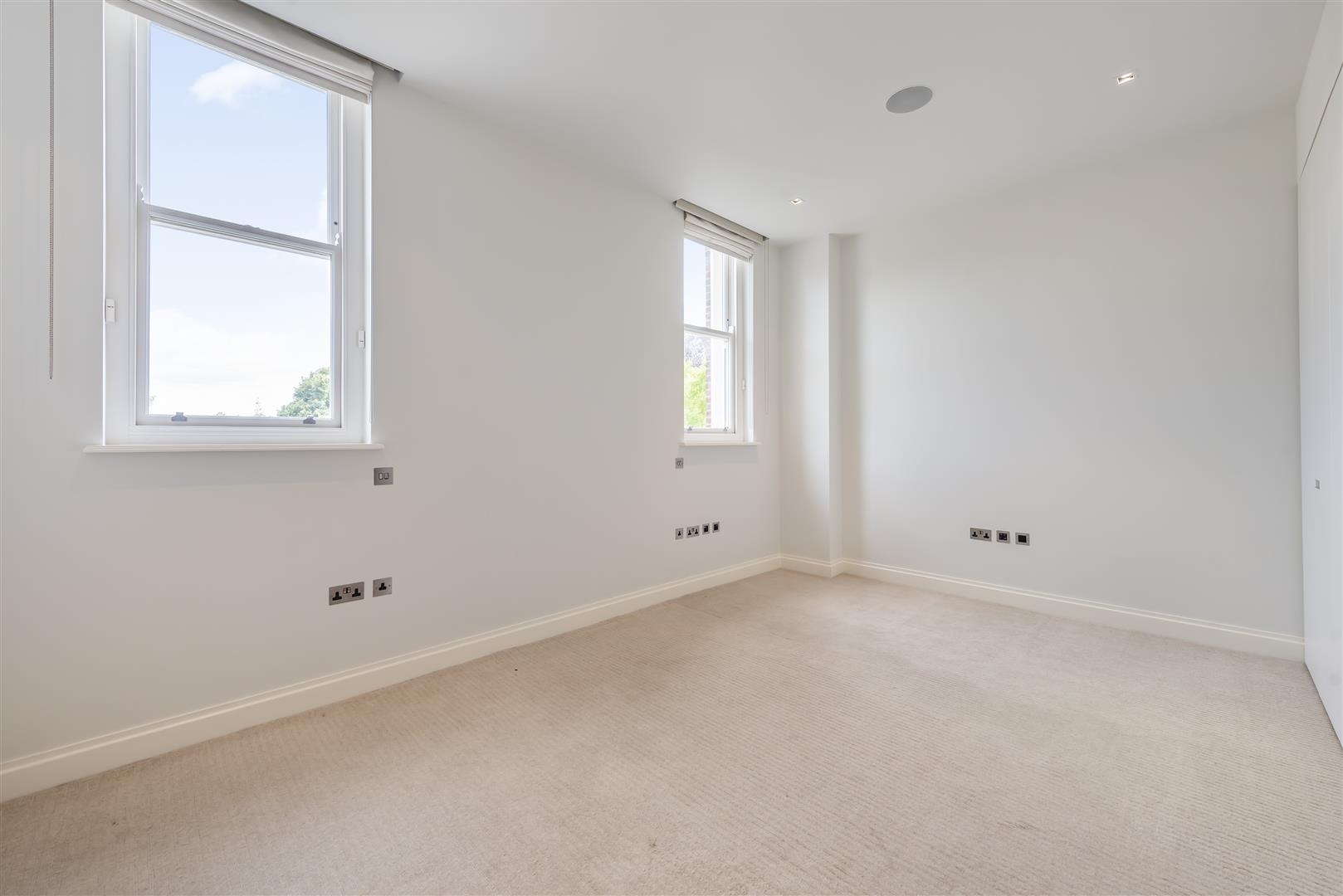 Netherhall Gardens Hampstead NW3 5RE