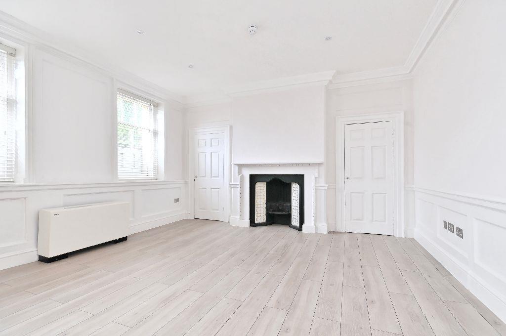 Hampstead High Street, London, NW3 1QA