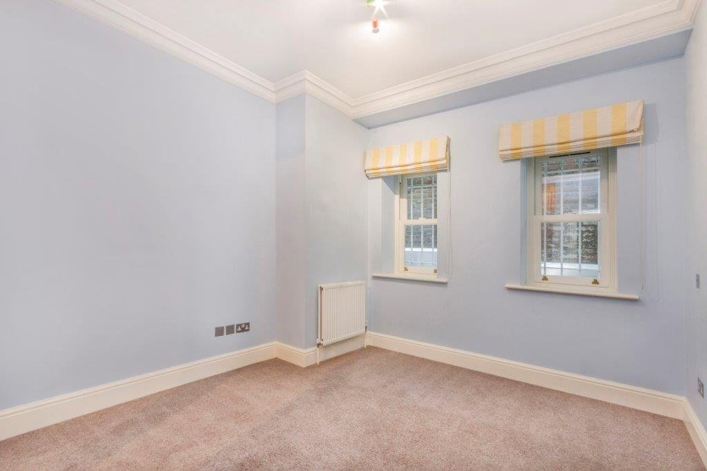 Fitzjohns Avenue, Hampstead, NW3 6PH