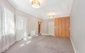 Fitzjohns Avenue, Hampstead, NW3 6PH