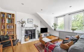 Fitzjohns Avenue Hampstead NW3 6NT