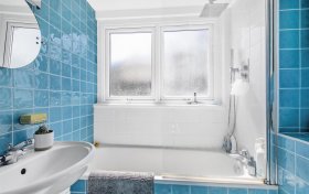 Fitzjohns Avenue Hampstead NW3 6NT