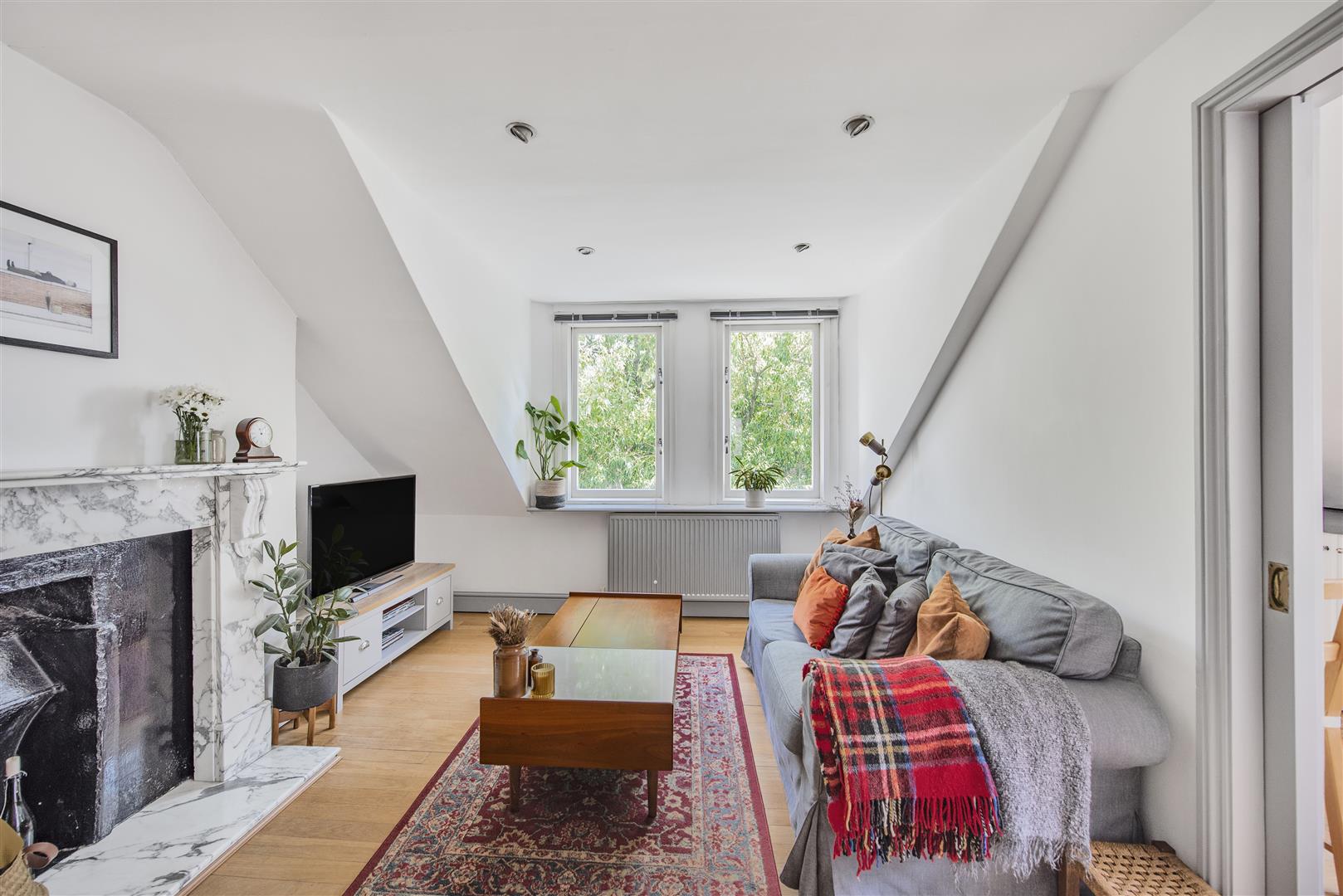 Fitzjohns Avenue Hampstead NW3 6NT