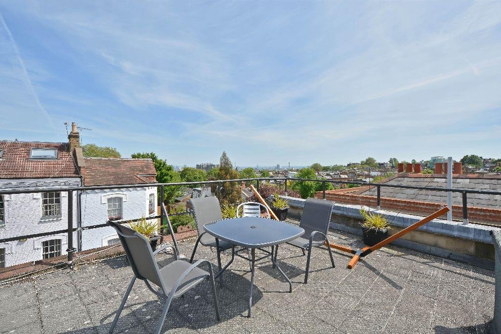 New End, Hampstead, NW3 1HT