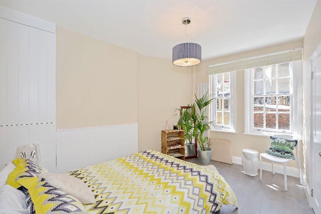 New End, Hampstead, NW3 1HT