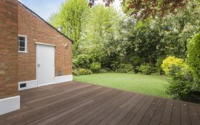 Briardale Gardens Hampstead NW3 7PN