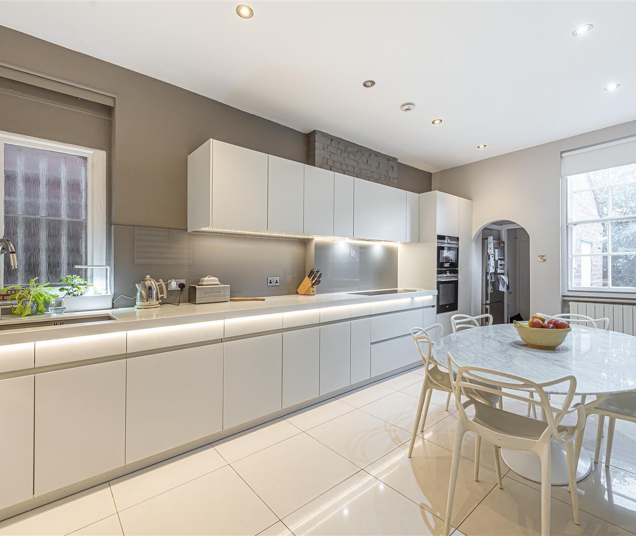 Briardale Gardens Hampstead NW3 7PN