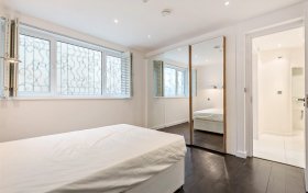 Trinity Close Hampstead Village NW3 1SD