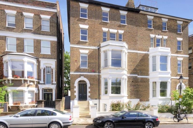 Garden Flat, South Hill Park Hampstead Heath NW3 2SS