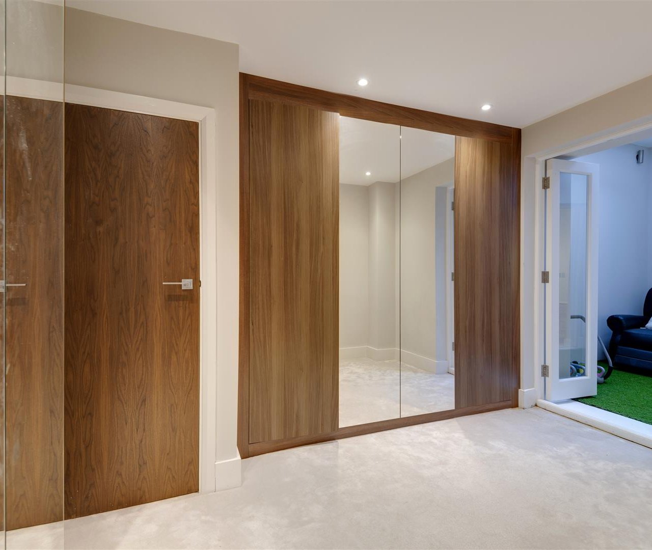 Garden Flat, South Hill Park Hampstead Heath NW3 2SS