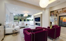 Garden Flat, South Hill Park Hampstead Heath NW3 2SS