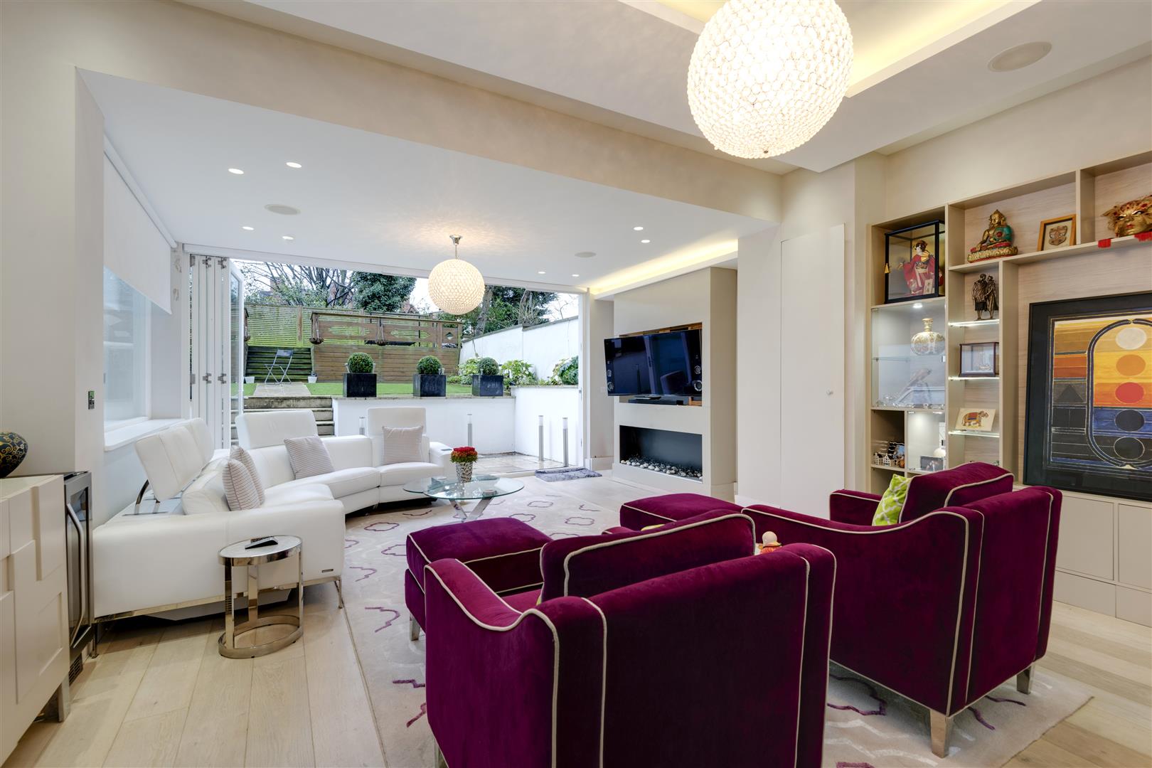 Garden Flat, South Hill Park Hampstead Heath NW3 2SS