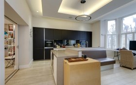 Garden Flat, South Hill Park Hampstead Heath NW3 2SS