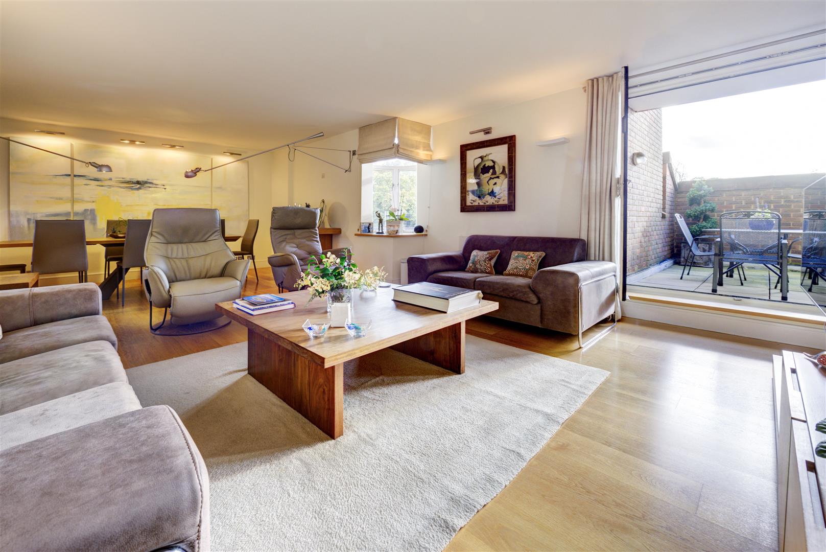 Firecrest Drive Hampstead NW3 7NE