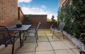 Firecrest Drive Hampstead NW3 7NE