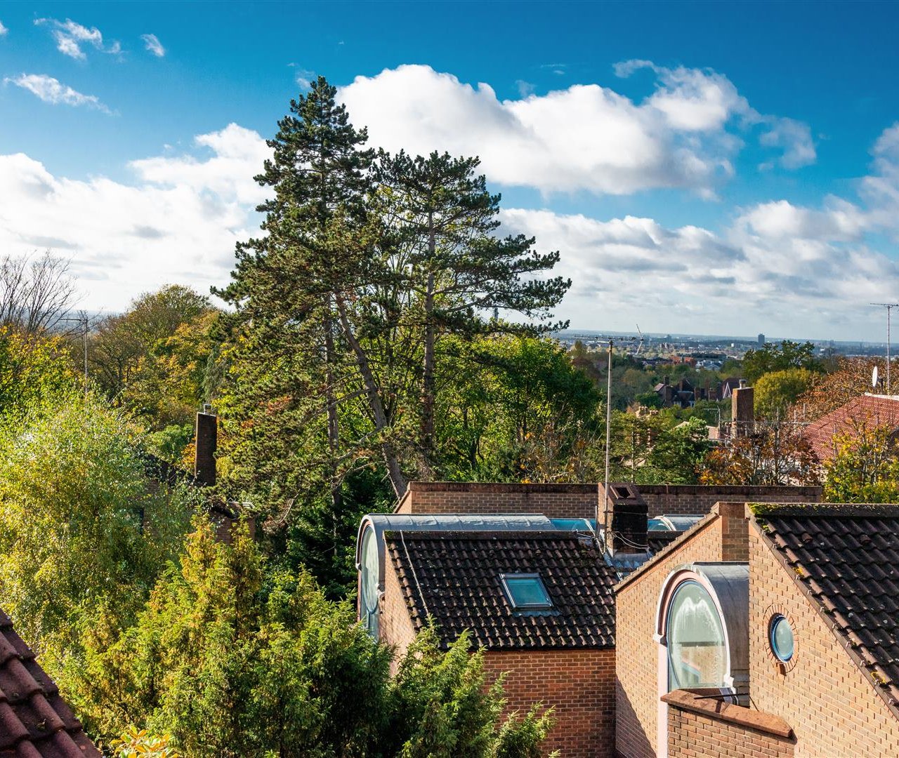 Firecrest Drive Hampstead NW3 7NE