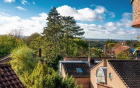 Firecrest Drive Hampstead NW3 7NE