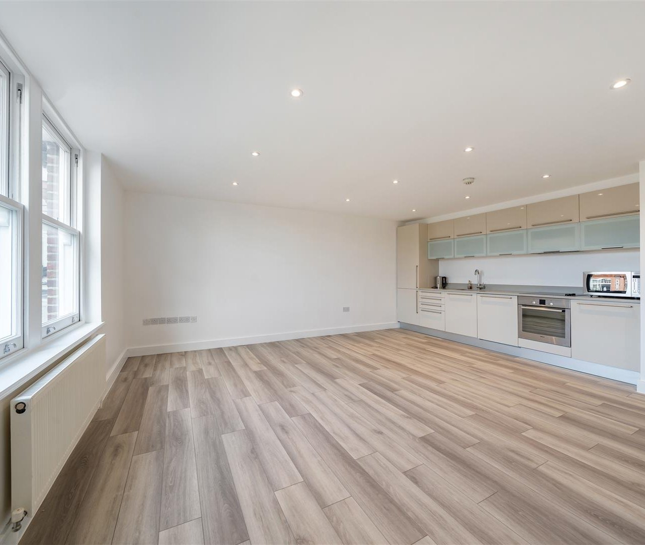 Fitzjohns Avenue Hampstead NW3 5JY