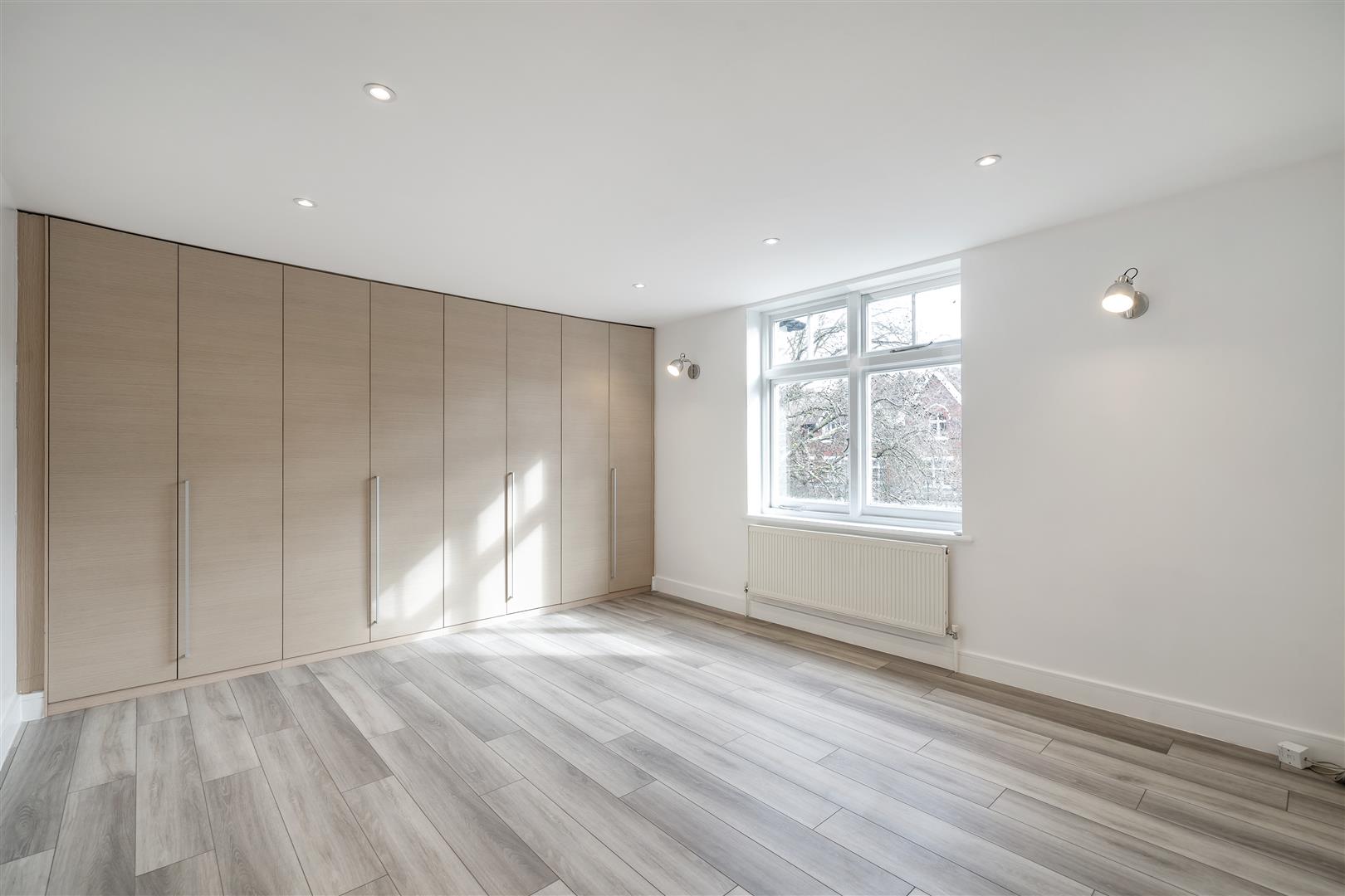 Fitzjohns Avenue Hampstead NW3 5JY