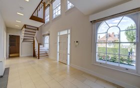 West Heath Road Hampstead NW3 7TN