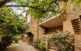 Maryon Mews, Hampstead, NW3 2PU
