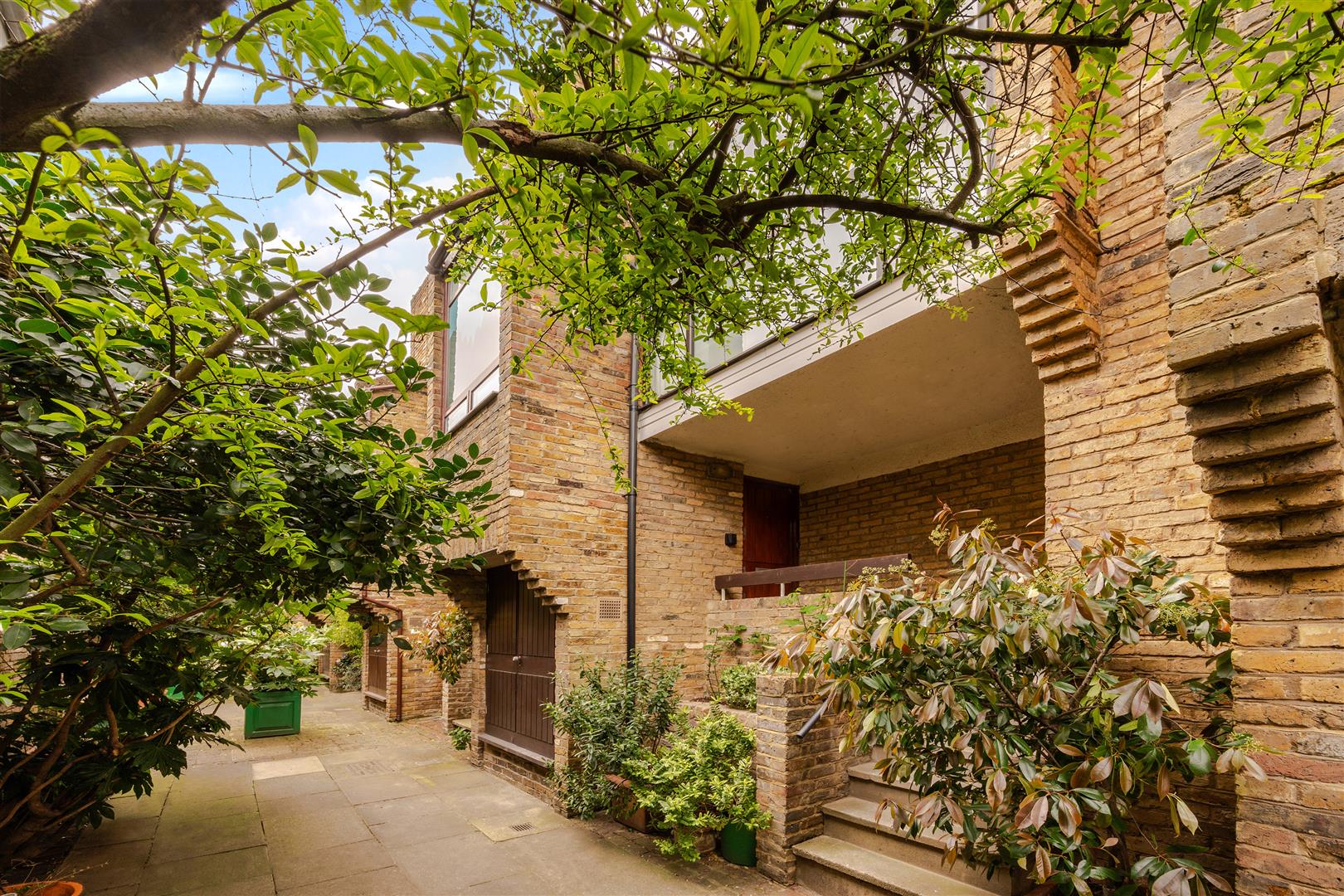 Maryon Mews, Hampstead, NW3 2PU