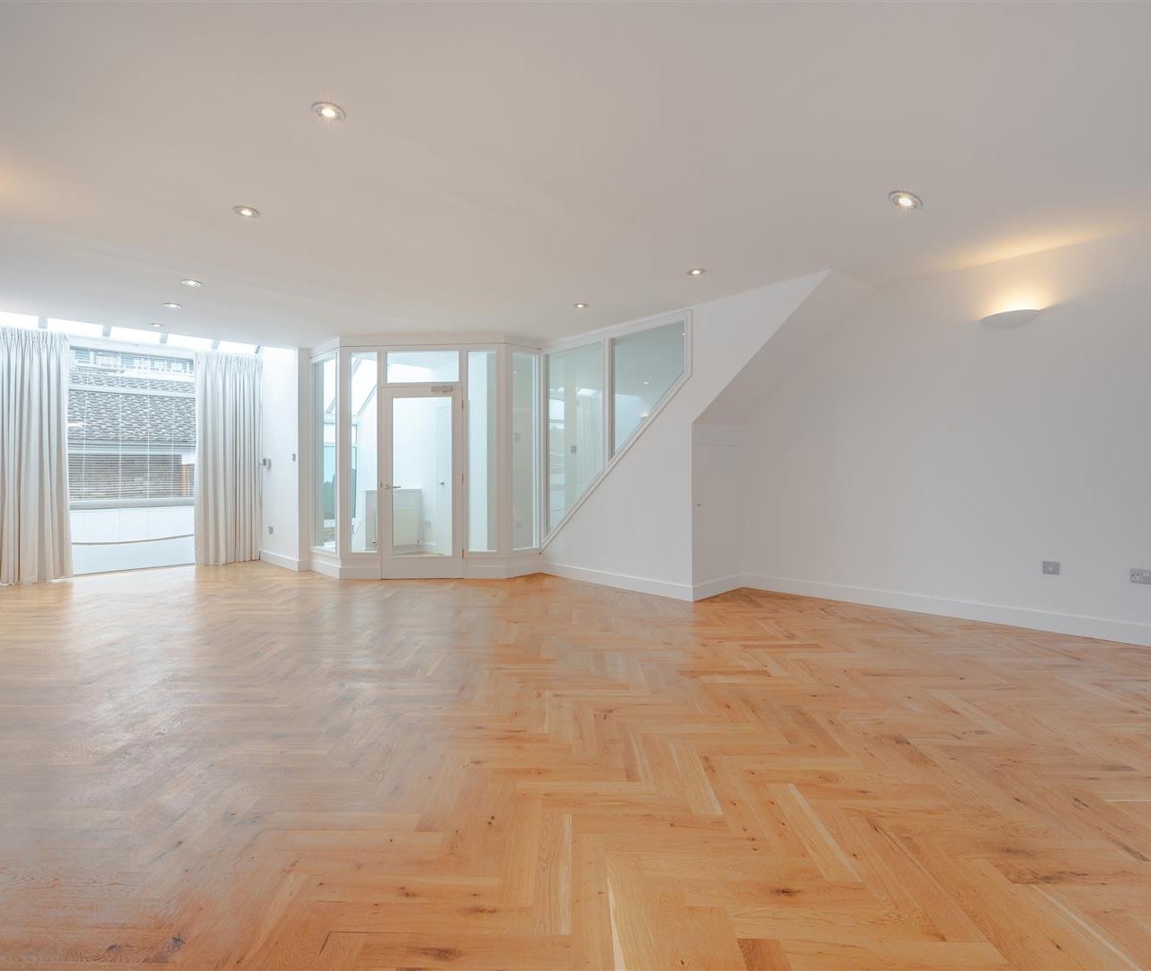 Maryon Mews, Hampstead, NW3 2PU