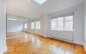 Maryon Mews, Hampstead, NW3 2PU