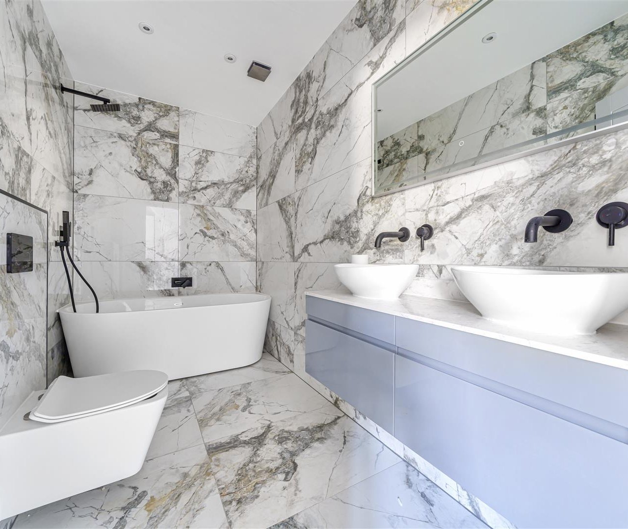 Garden Apartment, Pennine Drive Golders Green Estate NW2 1NR