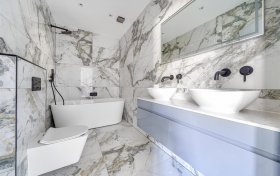 Garden Apartment, Pennine Drive Golders Green Estate NW2 1NR