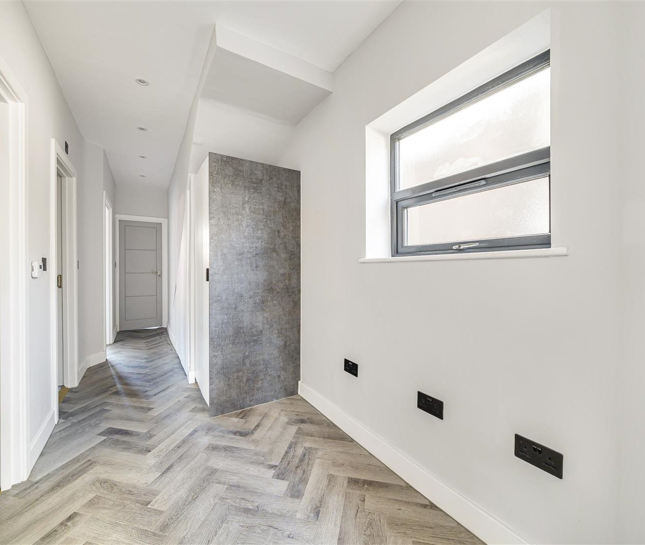 Garden Apartment, Pennine Drive Golders Green Estate NW2 1NR