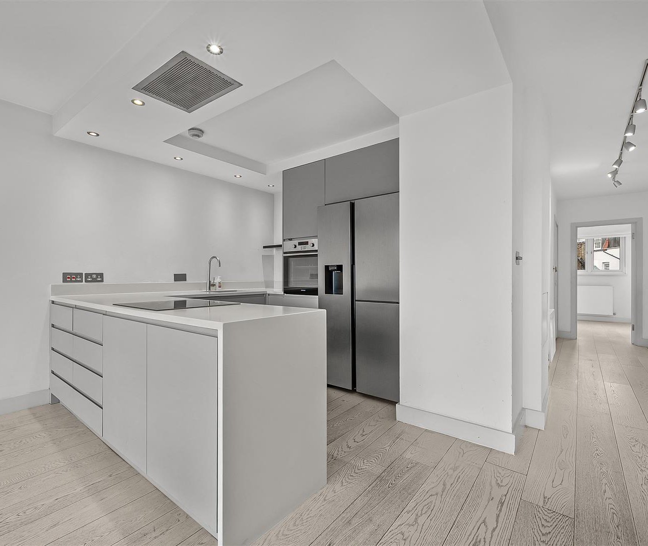 Vale Of Health, Hampstead, NW3 1AP