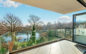 Vale Of Health Hampstead NW3 1AP