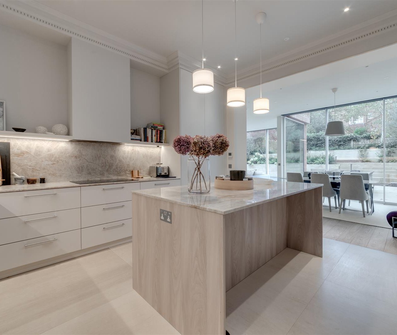 Maresfield Gardens Hampstead NW3 5SD